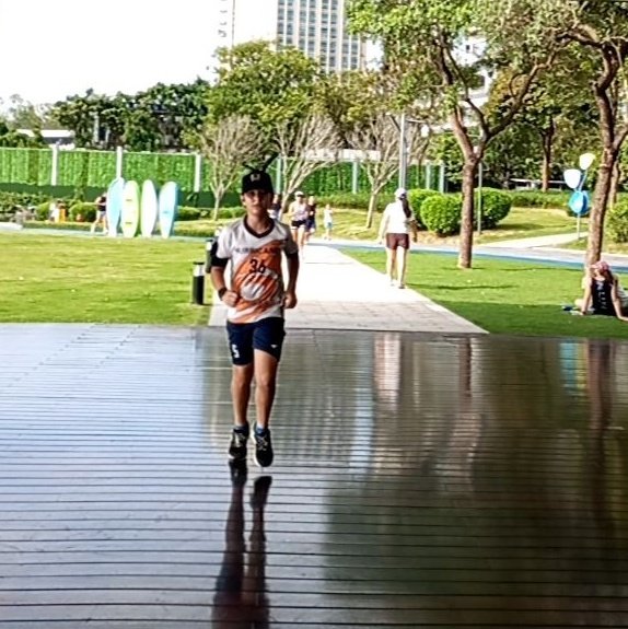 Finish photo - Aric Gall